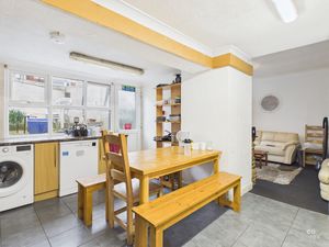 Photo 14- click for photo gallery